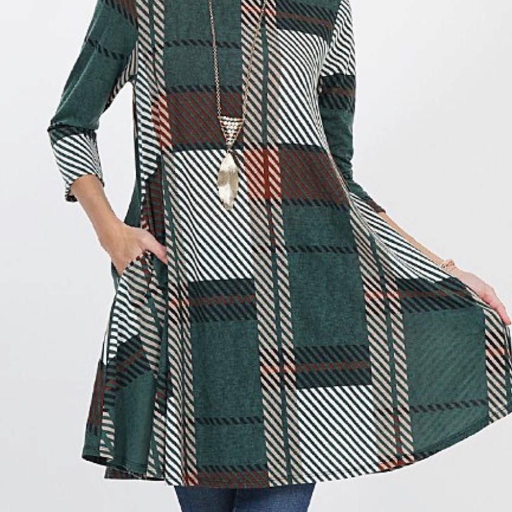 FALL SALE: Plaid 3-Qtr Tunic NWT